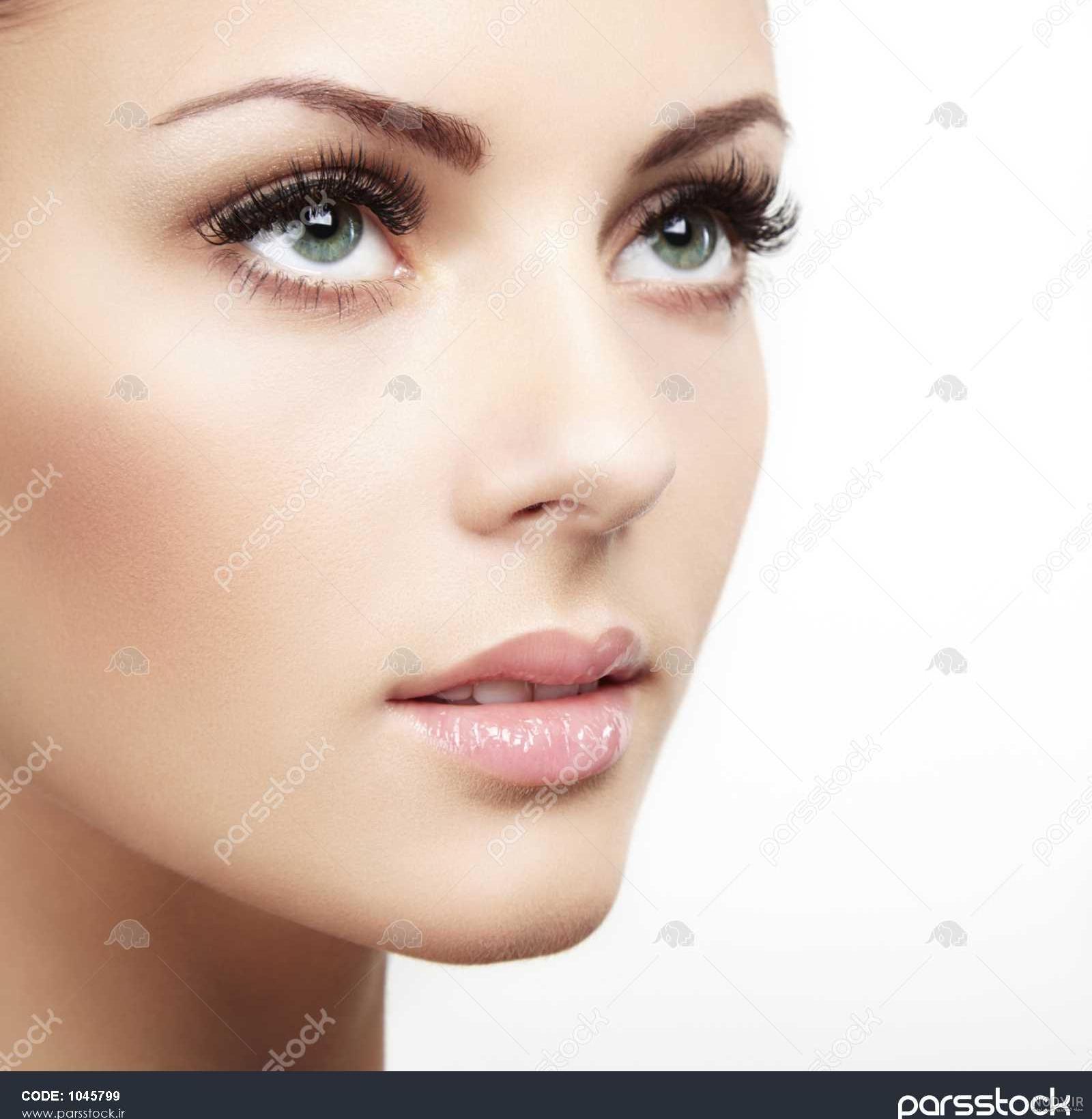 عکس پروفایل چهره زن زیبا عکس پروفایل چهره زن زیبا