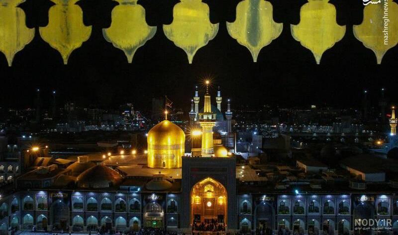 عکس حرم امام رضا با کبوتر