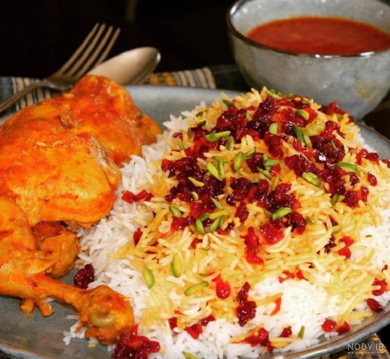 زرشک پلو با مرغ مجلسی رستورانی