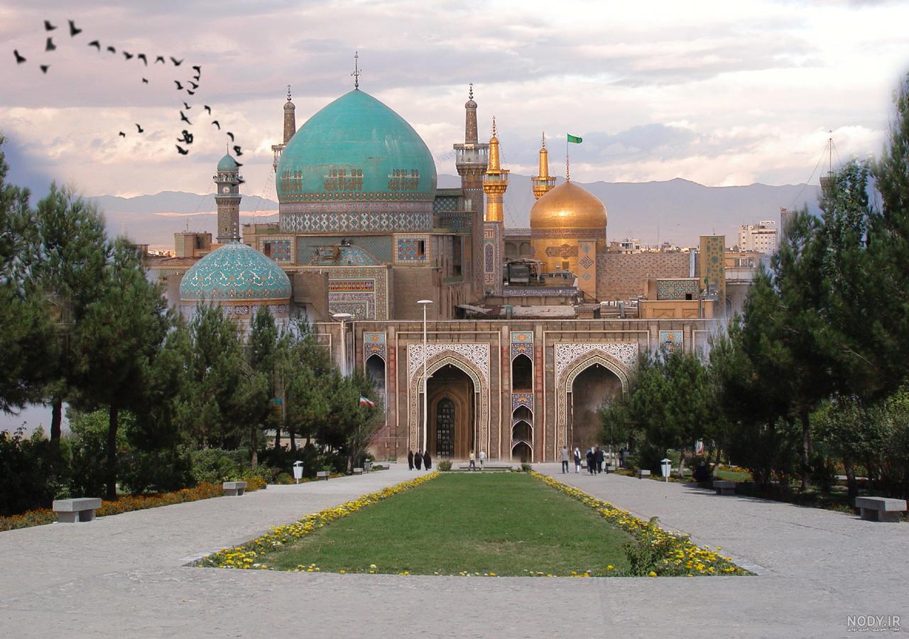 گوهرشاد كيست؟