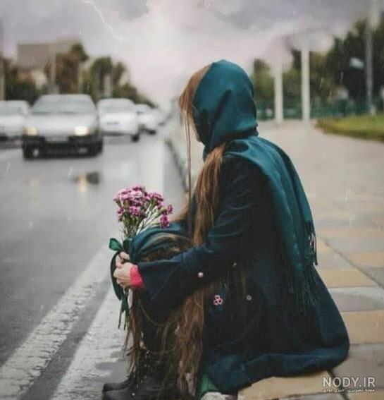 ژست عکاسی دخترانه در خانه