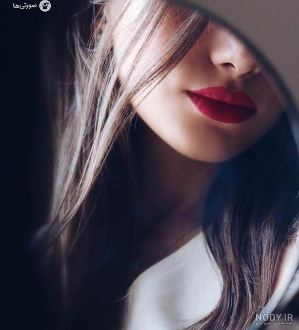 ژست عکس تک نفره دخترانه ژست عکس تک نفره دخترانه