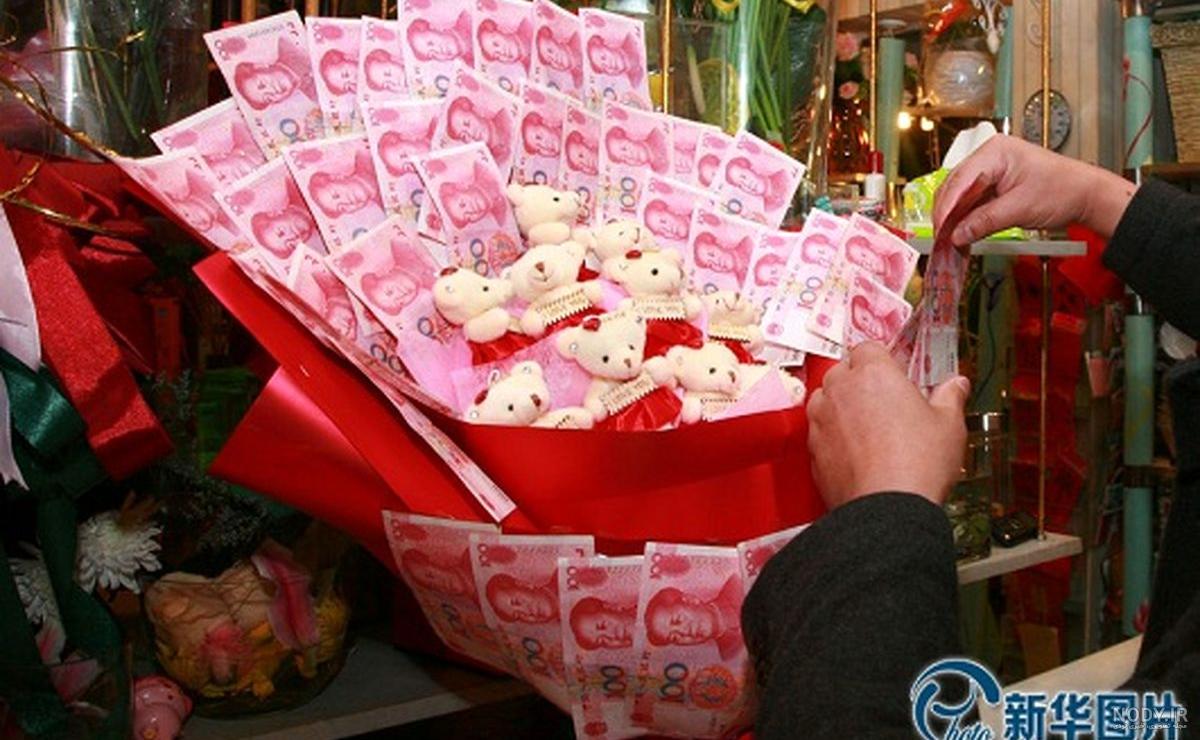 تزیین پول با گل برای کادو تزیین پول با گل برای کادو