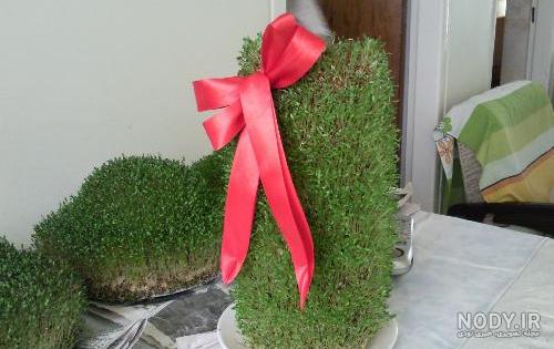 سبزه ریحون روی کوزه