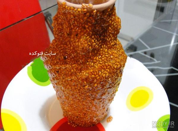 سبزه شاهی روی چوب