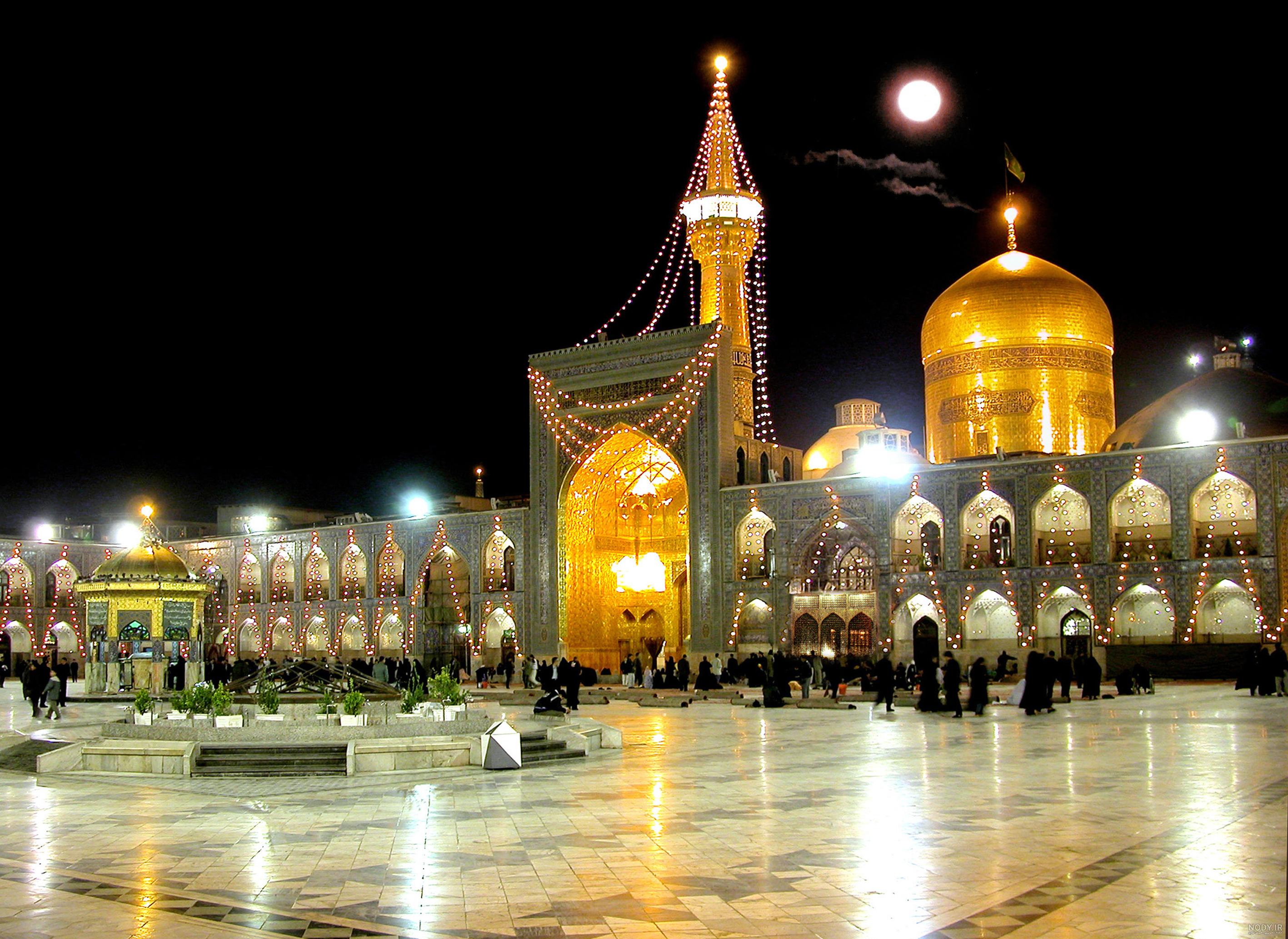 ورود به حرم امام رضا