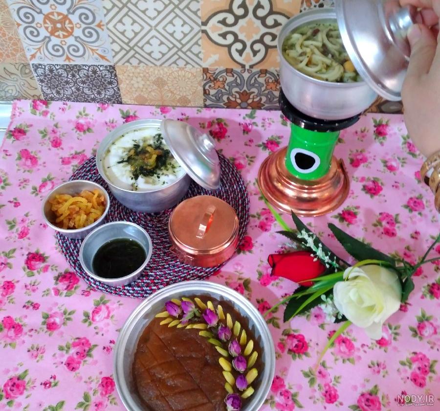 تزیین آش رشته نذری ساده تزیین آش رشته نذری ساده