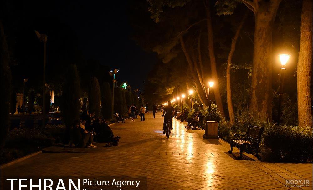 عکس شب شهر شلوغ