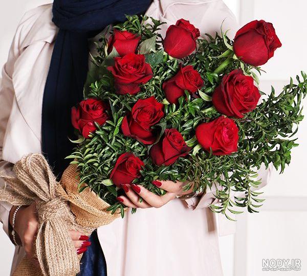 باکس گل برای سالگرد ازدواج باکس گل برای سالگرد ازدواج