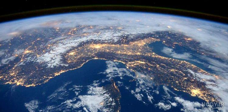 عکس کره زمین از فضا واقعی