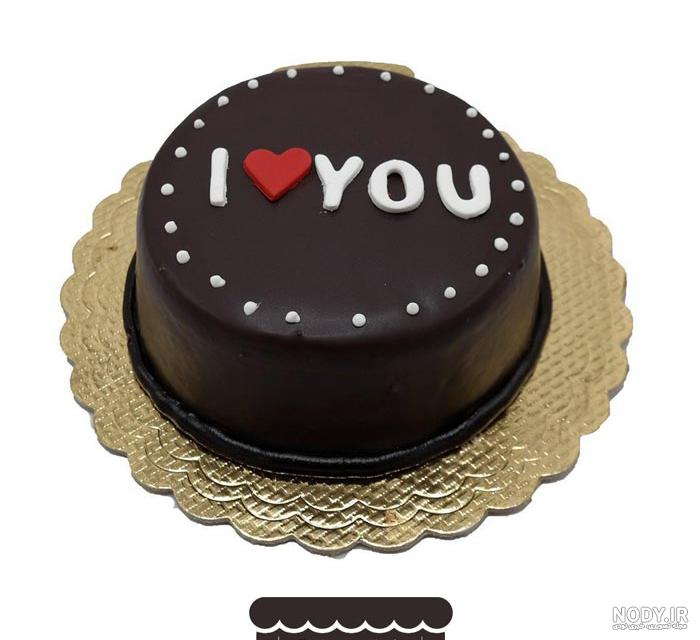 عکس کیک تولد شکلاتی عاشقانه