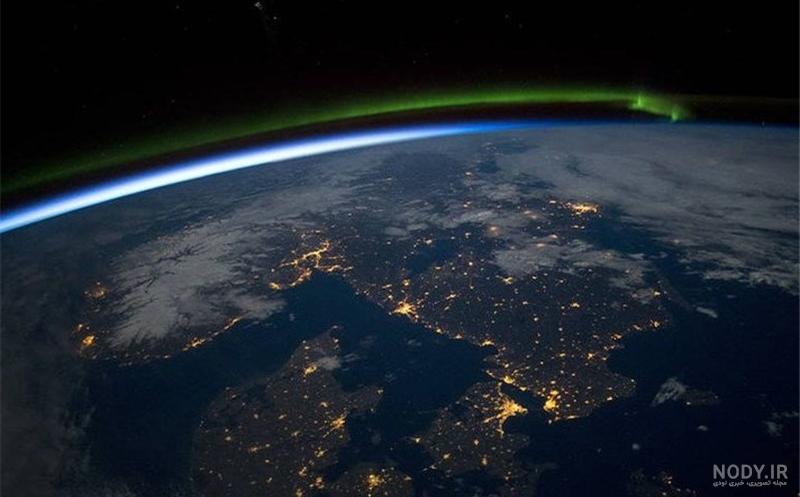 عکس از کره زمین در شب