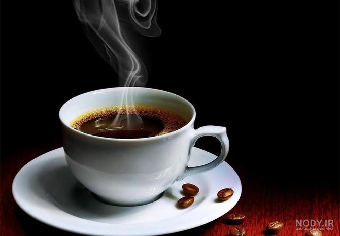 عکس فنجان چای در طبیعت عکس فنجان چای در طبیعت