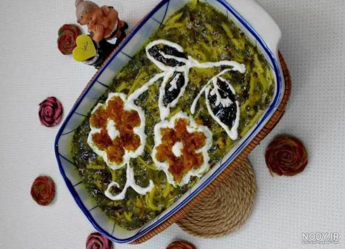 آموزش تزیین آش رشته ساده آموزش تزیین آش رشته ساده