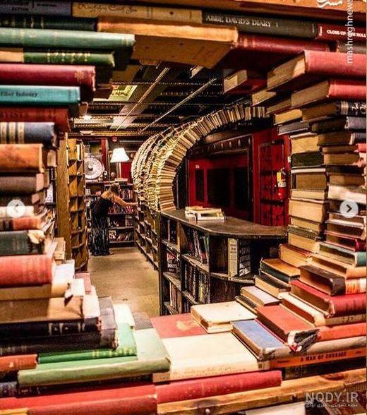 عکس کتابخانه مدرن خانگی عکس کتابخانه مدرن خانگی