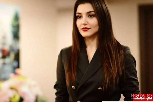 گریه های هانده ارچل برای مادرش گریه های هانده ارچل برای مادرش