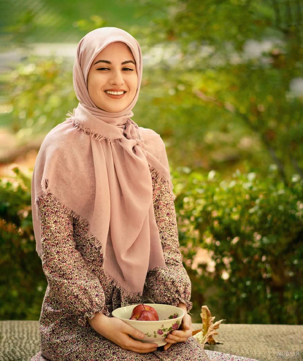 عکس پروفایل دختر با حجاب زیبا عکس پروفایل دختر با حجاب زیبا