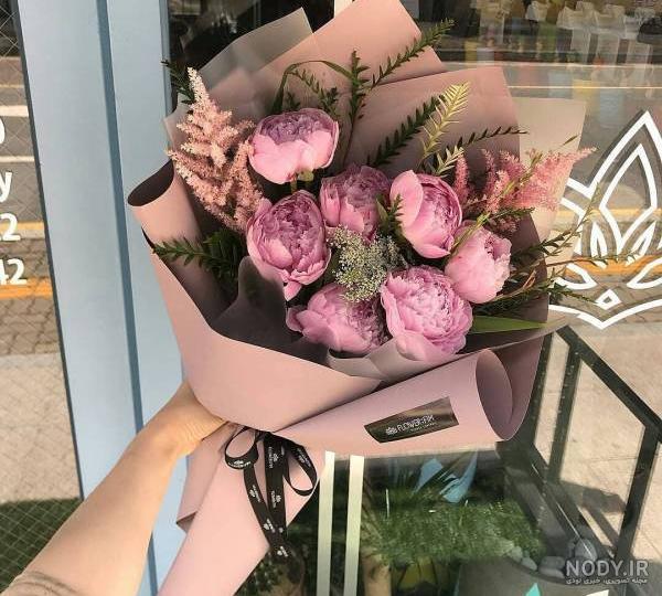 عکس دسته گل و کادو