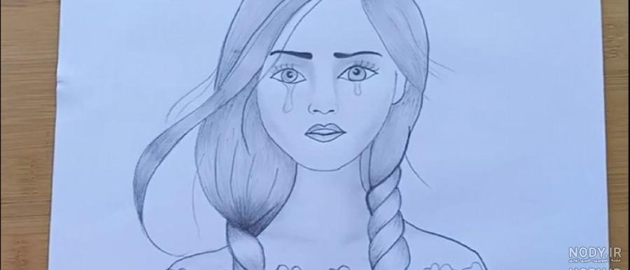 نقاشی سیاه قلم از طبیعت ساده