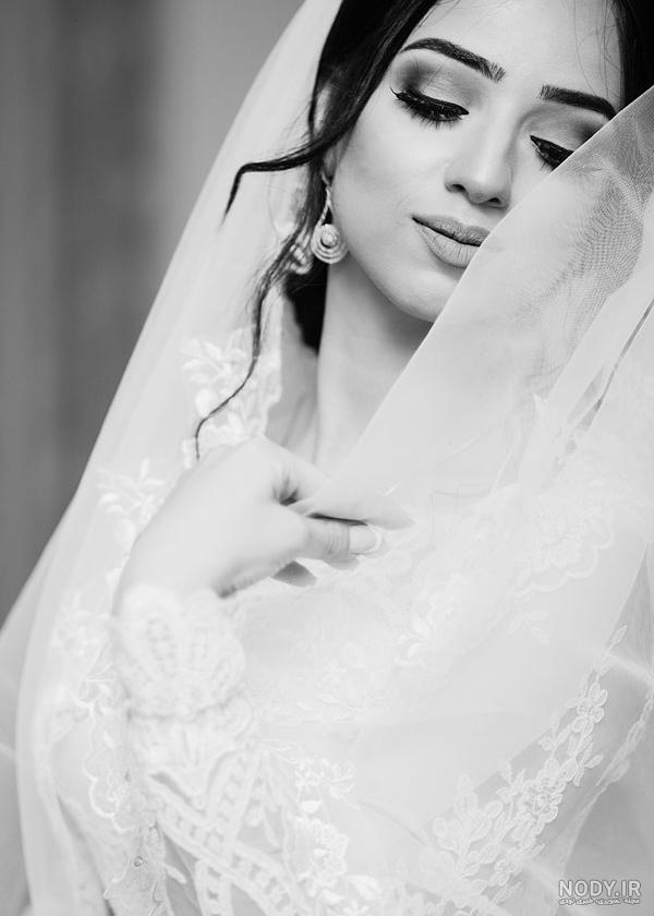 عکس عروس و داماد تنهایی