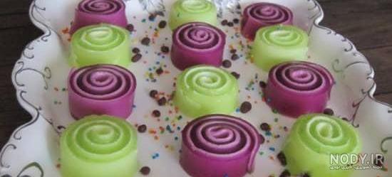 طرز تهیه ژله چند رنگ بدون بستنی طرز تهیه ژله چند رنگ بدون بستنی