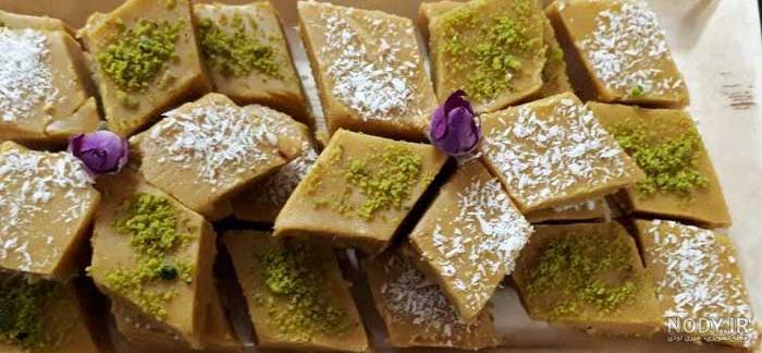 عکس تزیین حلوا لوزی
