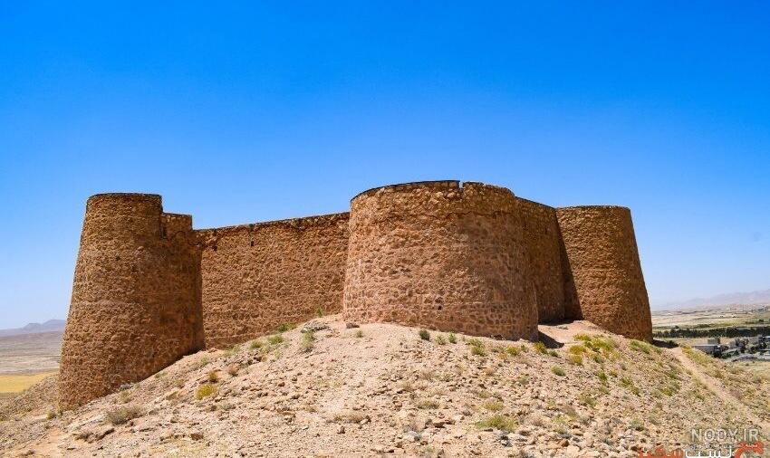 قلعه ساسانی روستای گرمه