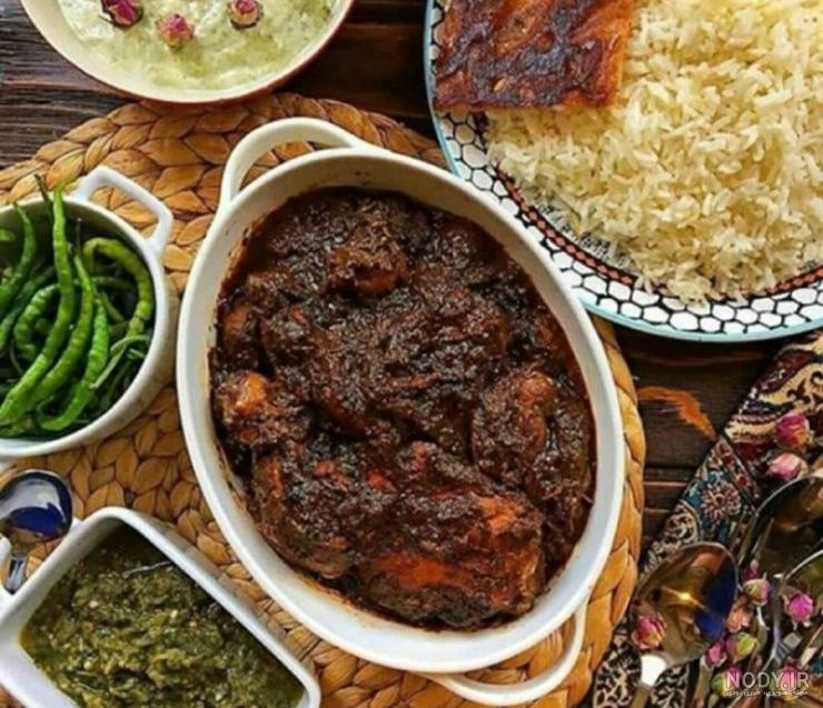 طرز تهیه حلوا زعفرانی با ارد سنگک