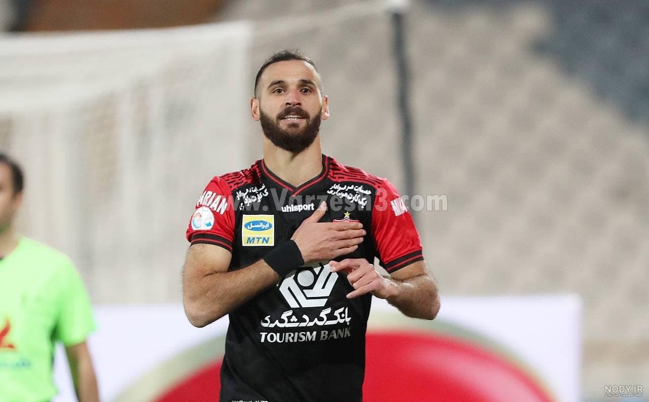 عکس احمد نوراللهی با لباس شخصی