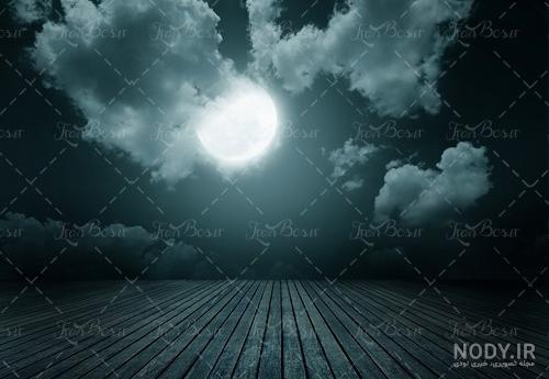  عکس آسمان ابری در شب