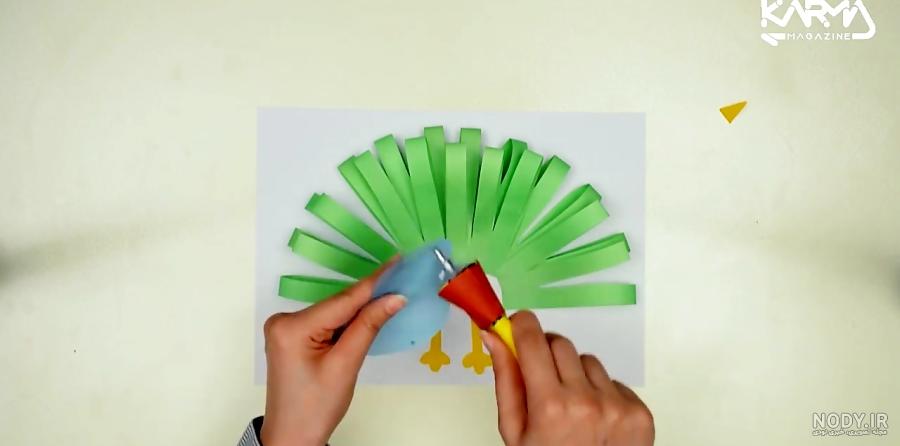 کاردستی طاووس با کاغذ رنگی ساده