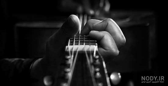  عکس پسر خوشگل با گیتار برای پروفایل