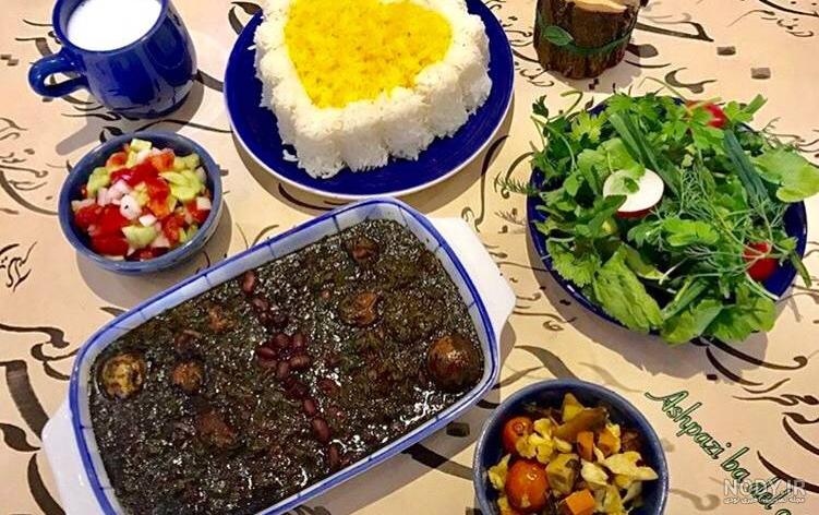 عکس قورمه سبزی با برنج