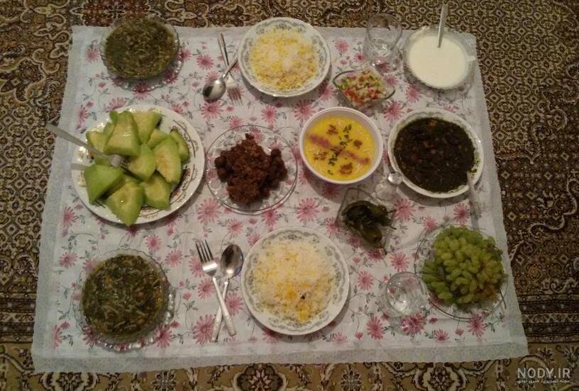 قورمه سبزی در قابلمه مسی