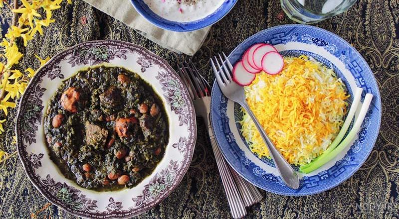 قورمه سبزی با لوبیا چشم بلبلی نی نی سایت قورمه سبزی با لوبیا چشم بلبلی نی نی سایت