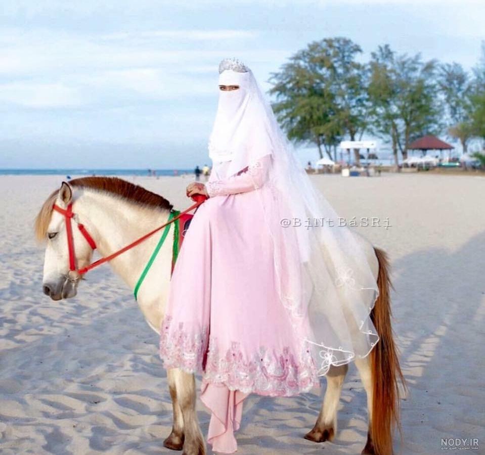 عکس عروسک اسب تک شاخ عکس عروسک اسب تک شاخ