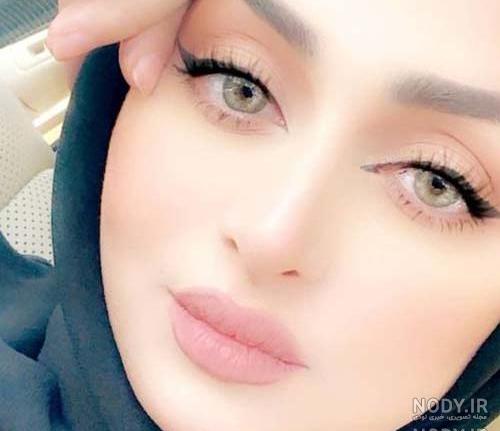 عکس فیک دخترونه طبیعی از پشت عکس فیک دخترونه طبیعی از پشت