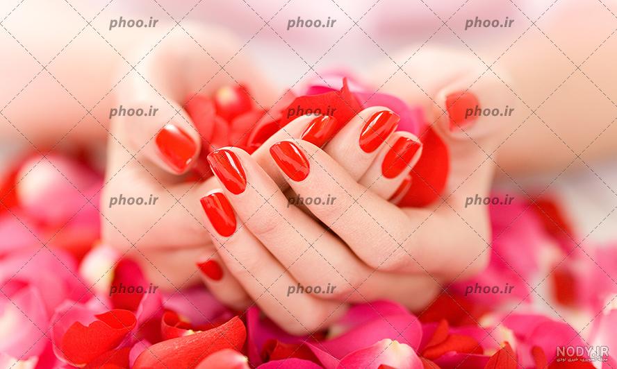عکس دست لاک زده شده عکس دست لاک زده شده