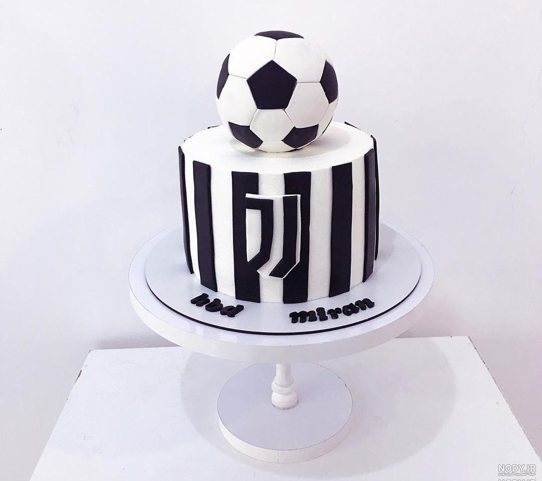 کیک فوتبال رباتی