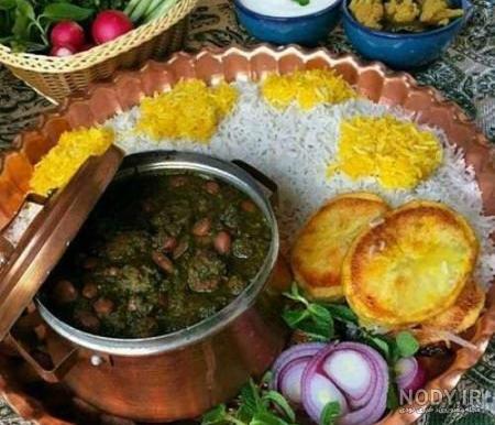 طرز تهیه قورمه سبزی در زودپز طرز تهیه قورمه سبزی در زودپز