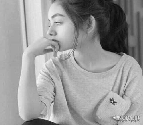 عکس سیاه سفید غمگین پسرونه عکس سیاه سفید غمگین پسرونه