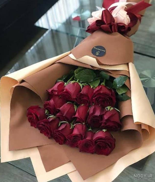 ساخت گل با خمیر چینی ساخت گل با خمیر چینی