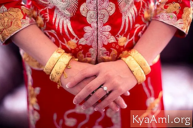 لباس سنتی چینی مردانه لباس سنتی چینی مردانه