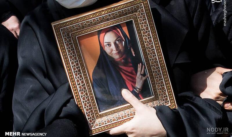 بیوگرافی آرزو میرزاخانی ایران اینترنشنال