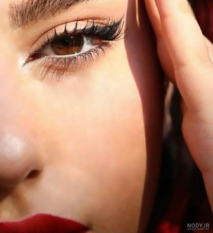 ژست عکس دخترانه شاخ