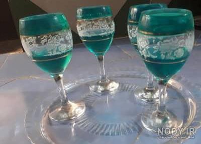 ژله بستنی کج در لیوان ژله بستنی کج در لیوان