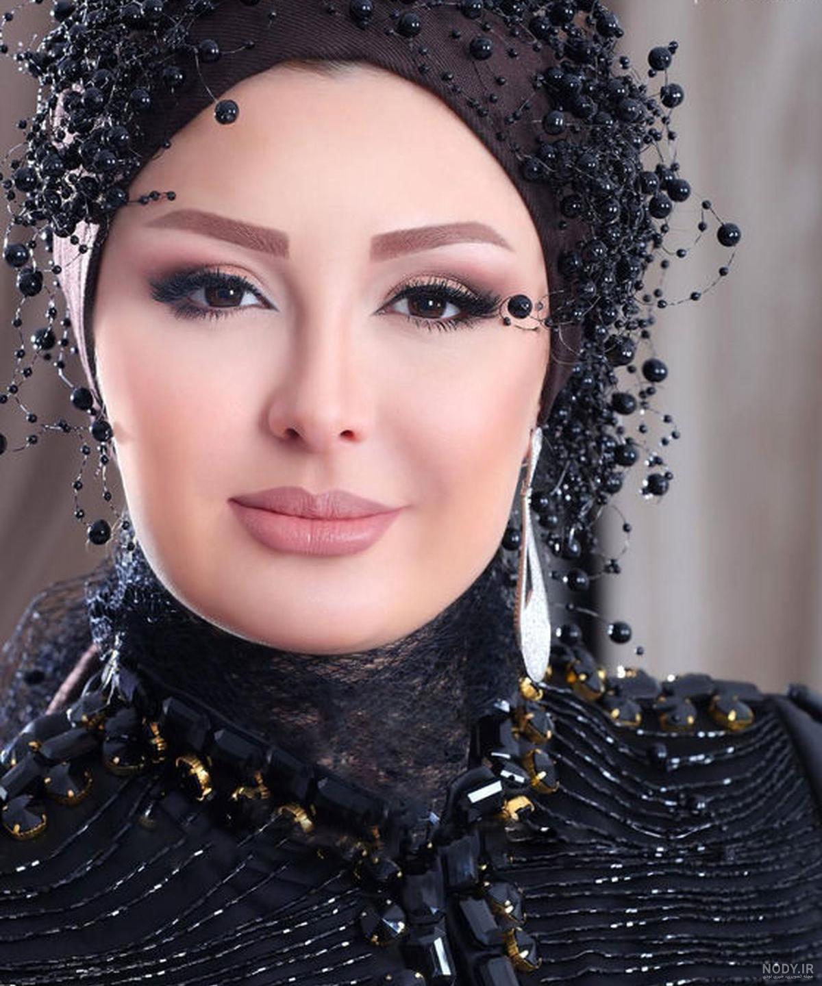 نیوشا ضیغمی و دخترش
