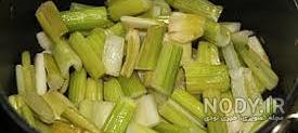 برای غلیظ شدن خورش کرفس چه کنیم برای غلیظ شدن خورش کرفس چه کنیم