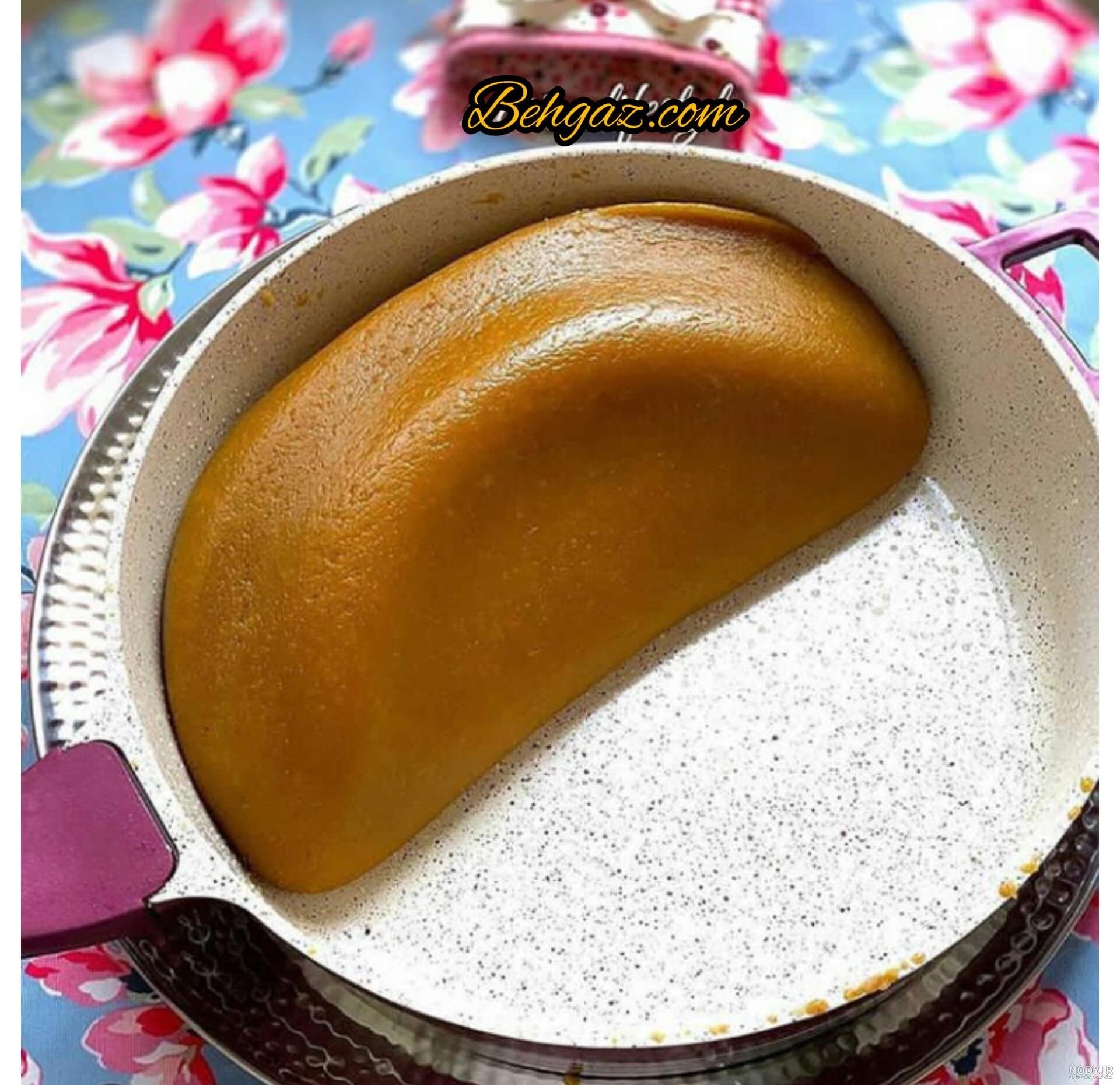 طرز تهیه حلوا ساده طرز تهیه حلوا ساده