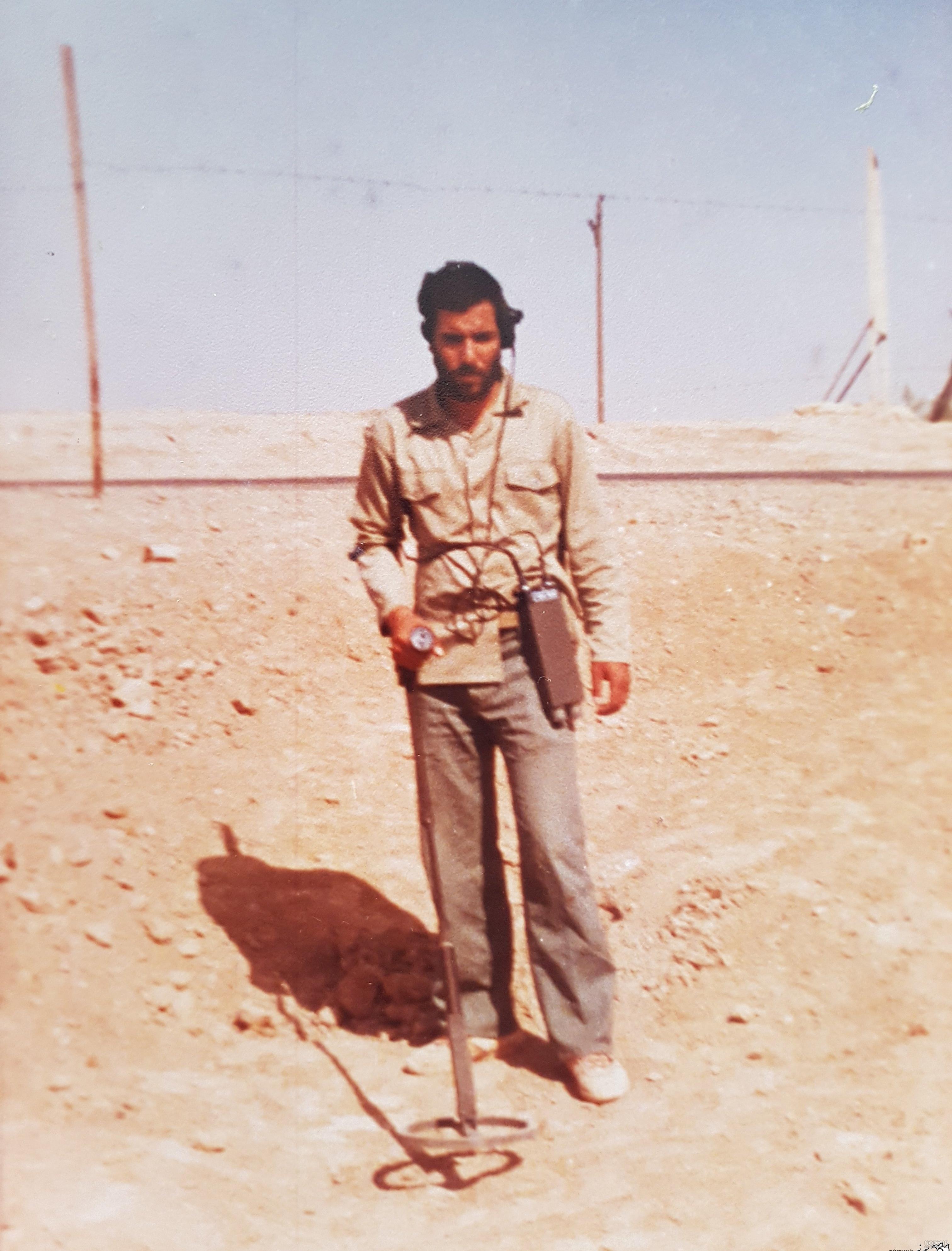 عکس ذبیح الله منصوری